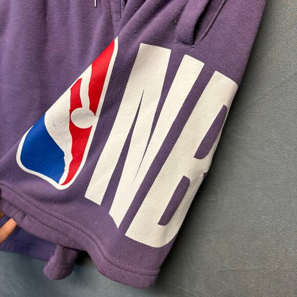 NBA Sweat Shorts Mens Medium Big Graphic Print Logo Basketball Athletic Gym - Picture 4 of 9